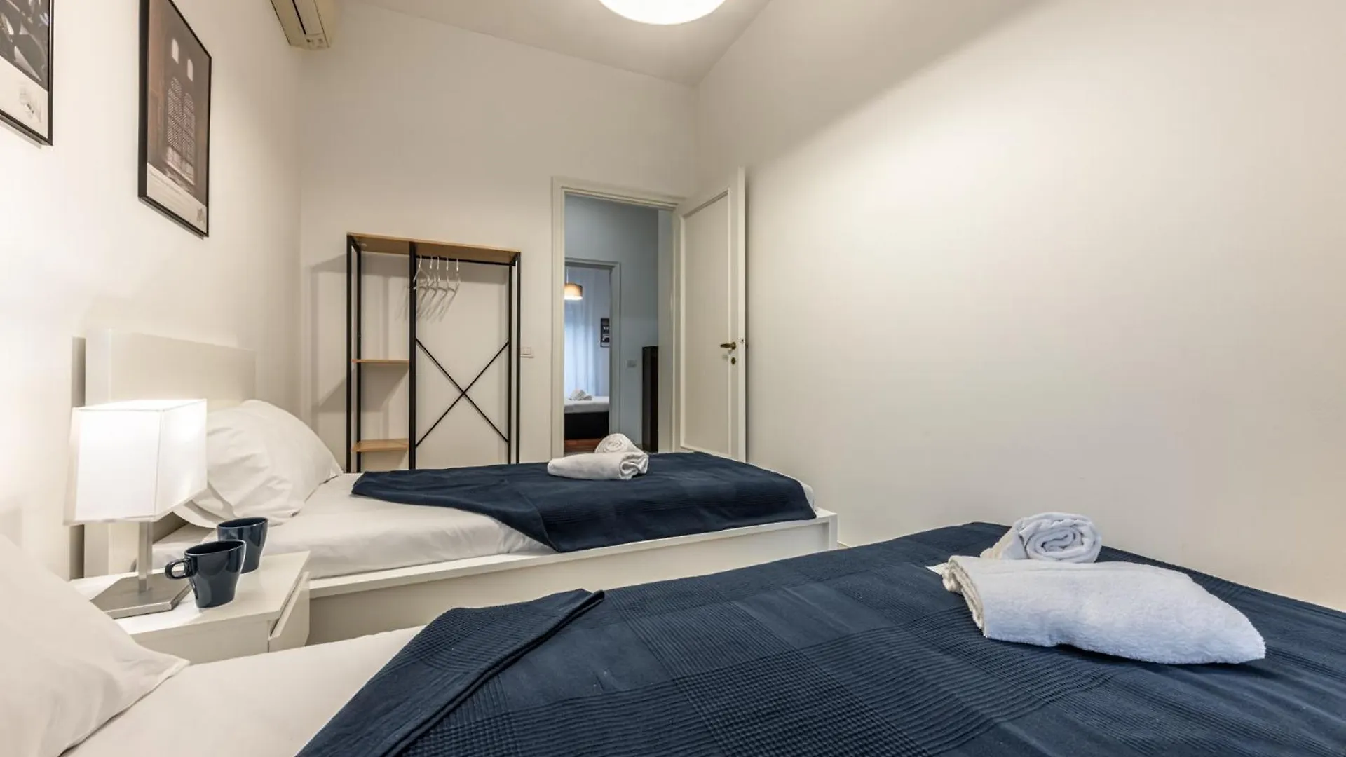 Cortivo House - Magenta 81 Apartment Milan